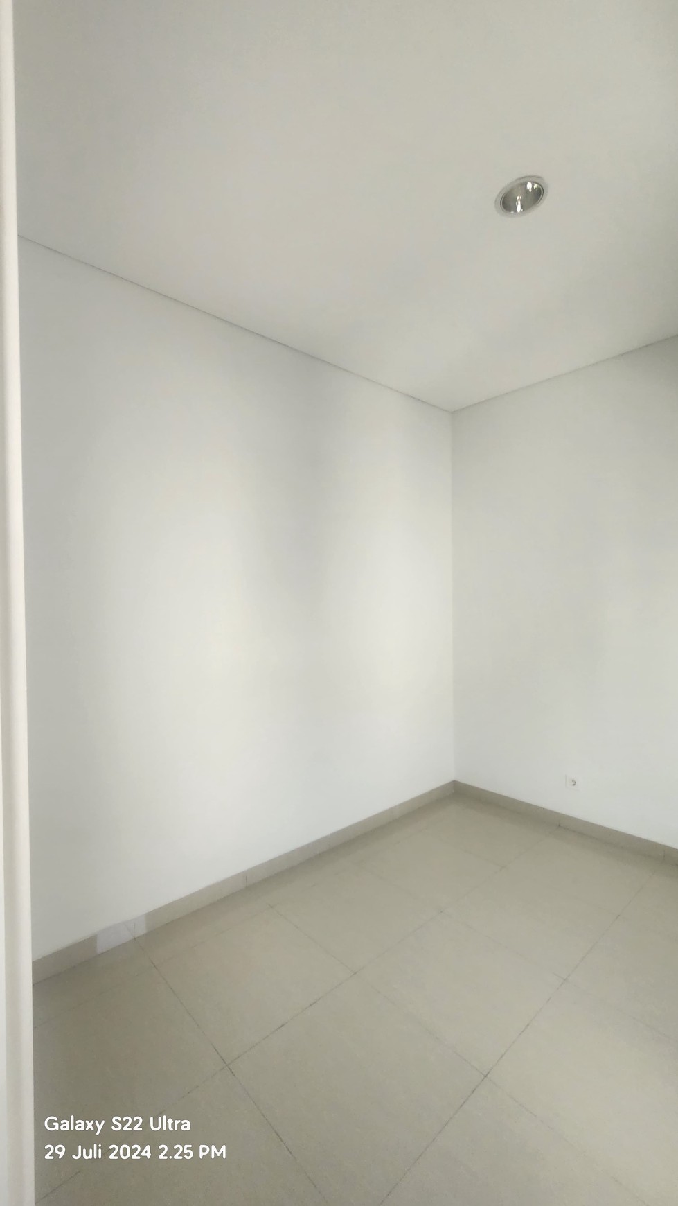 Termurah Rumah Baru di BSD City Nusaloka Dekat Tol