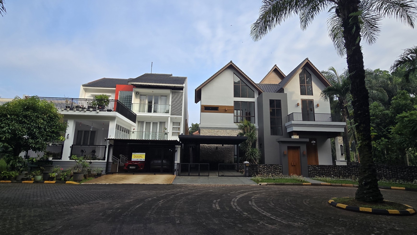 Rumah di Puspita Loka BSD, posisi langka menghadap pepohonan