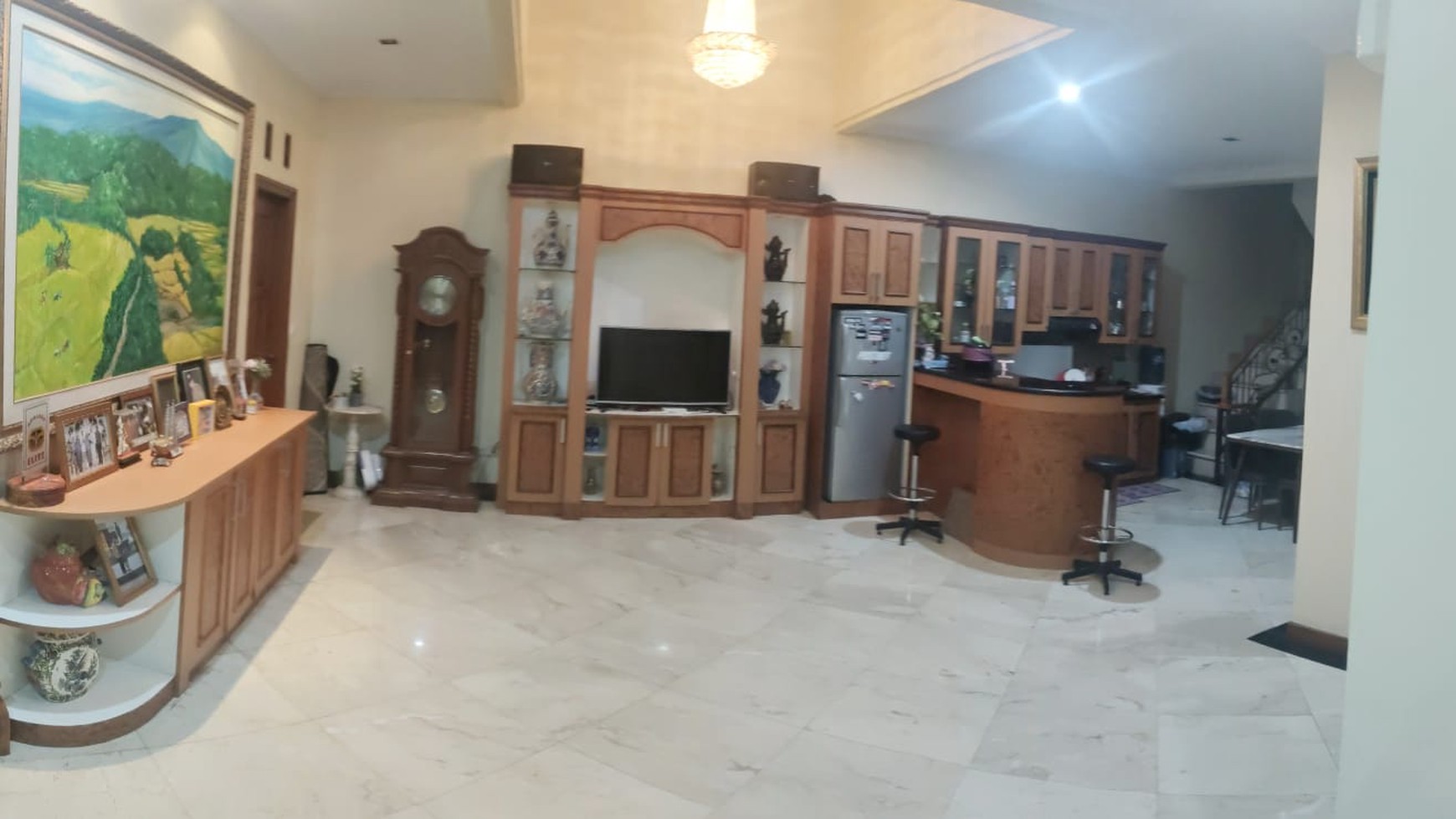 Rumah Lux Siap Huni di Setraduta, Bandung