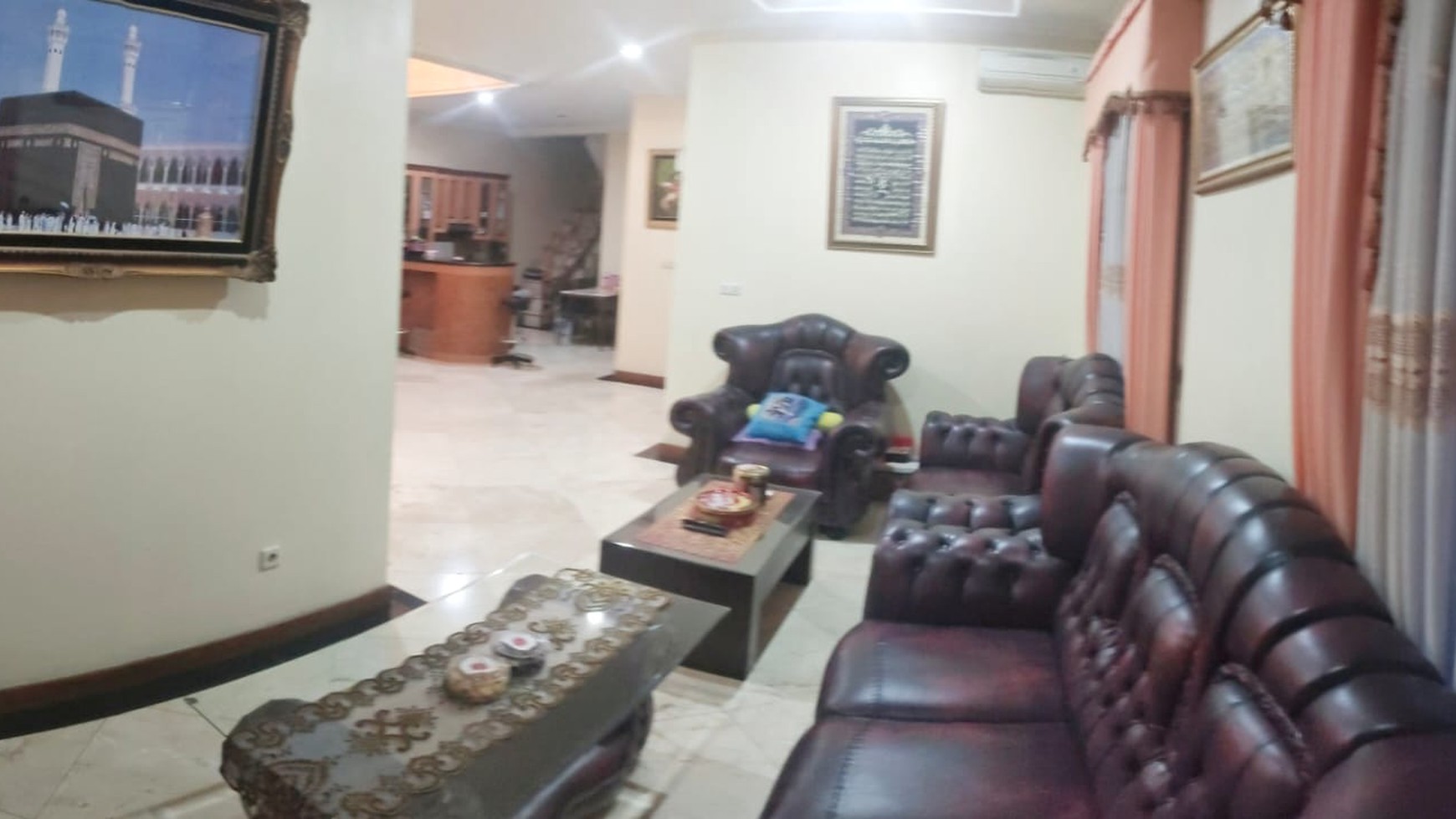 Rumah Lux Siap Huni di Setraduta, Bandung