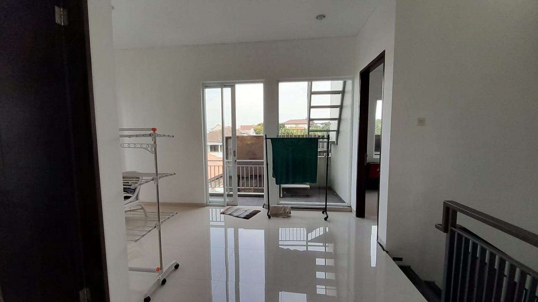 Rumah Asri Terawat di Bandung Utara, Setra Glory