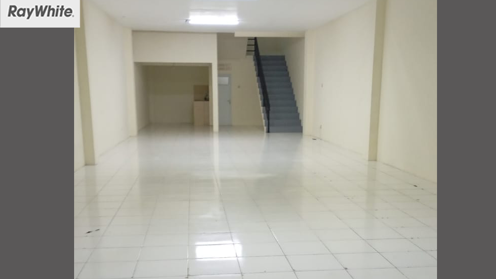 FOR RENT Ruko 3 Lantai Pahlawan Revolusi Duren Sakit Jakarta Timur