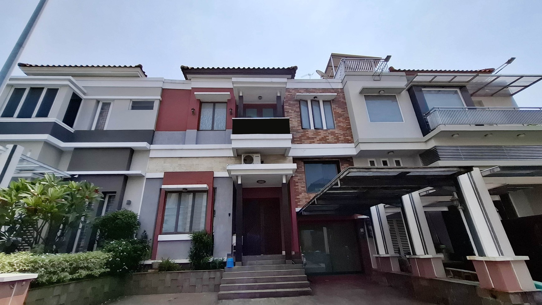 Rumah Gading Parkview, Kelapa gading