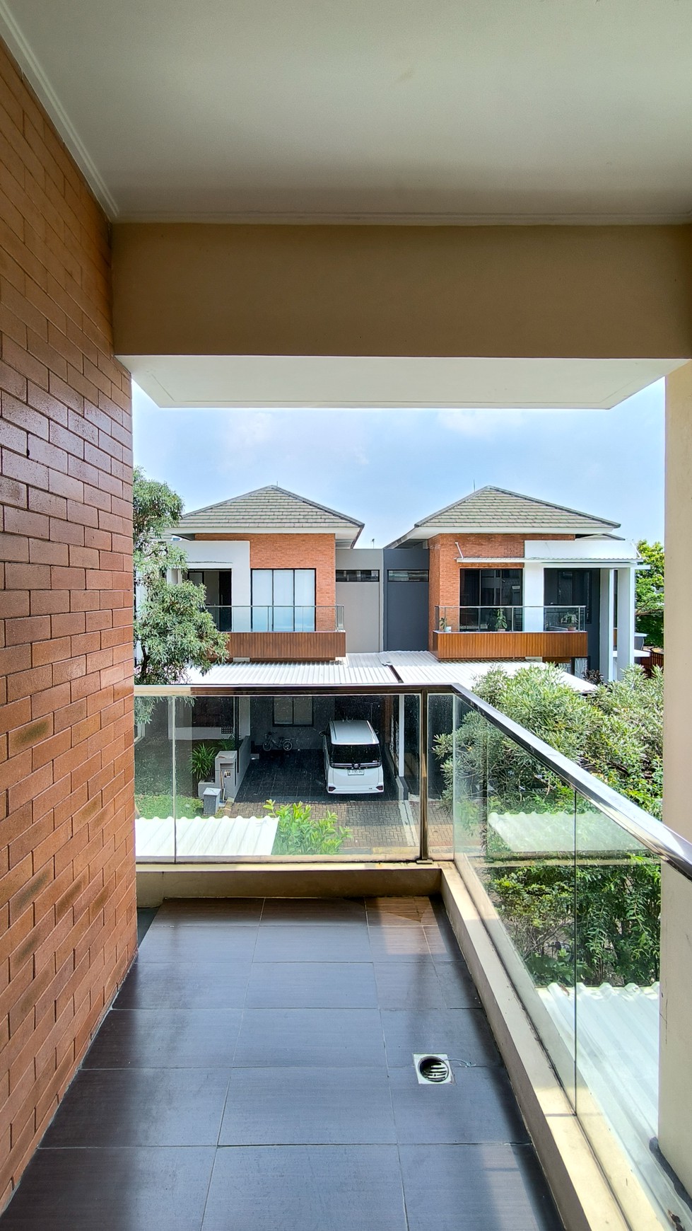 Rumah Bagus Di Cluster Discovery Serenity Bintaro Jaya Sektor 9