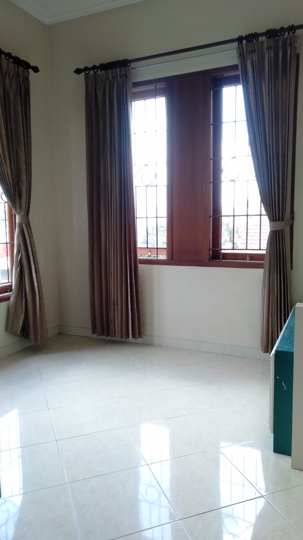 Rumah 2 lantai dalam Perum Kemala Regency Sleman Jogjakarta
