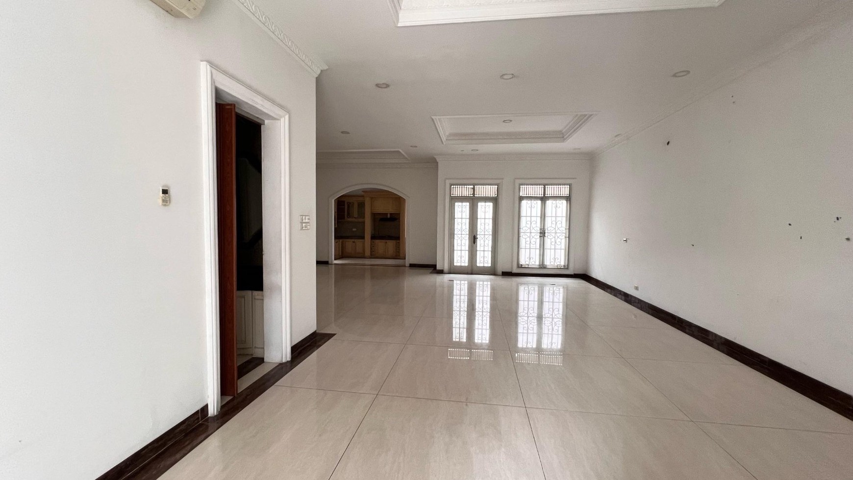 Rumah Bagus Di Jl Lengkong Bukit Hijau Pondok Indah Jakarta .