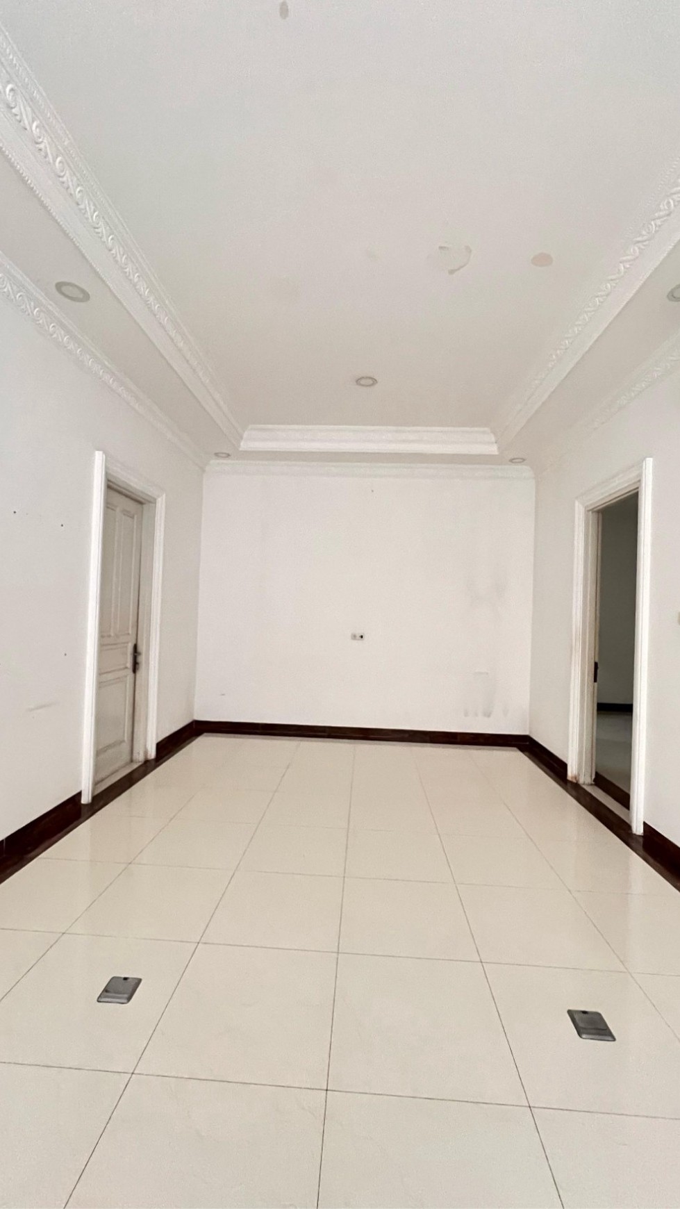 Rumah Bagus Di Jl Lengkong Bukit Hijau Pondok Indah Jakarta .