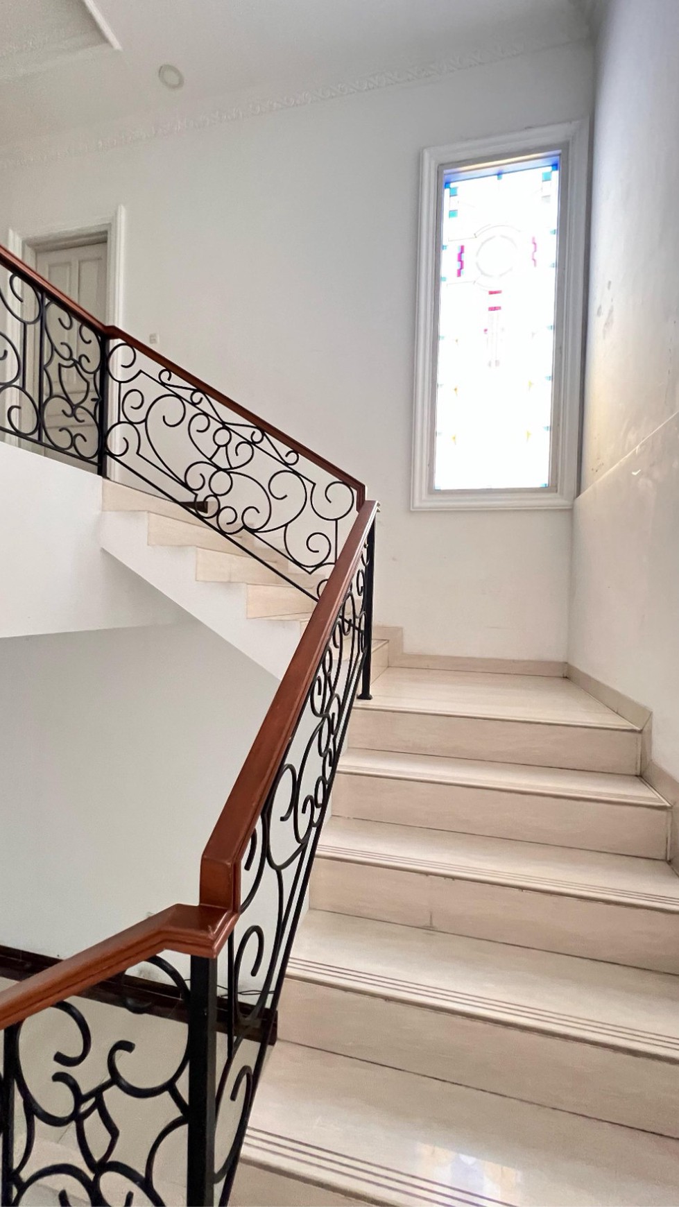 Rumah Bagus Di Jl Lengkong Bukit Hijau Pondok Indah Jakarta .