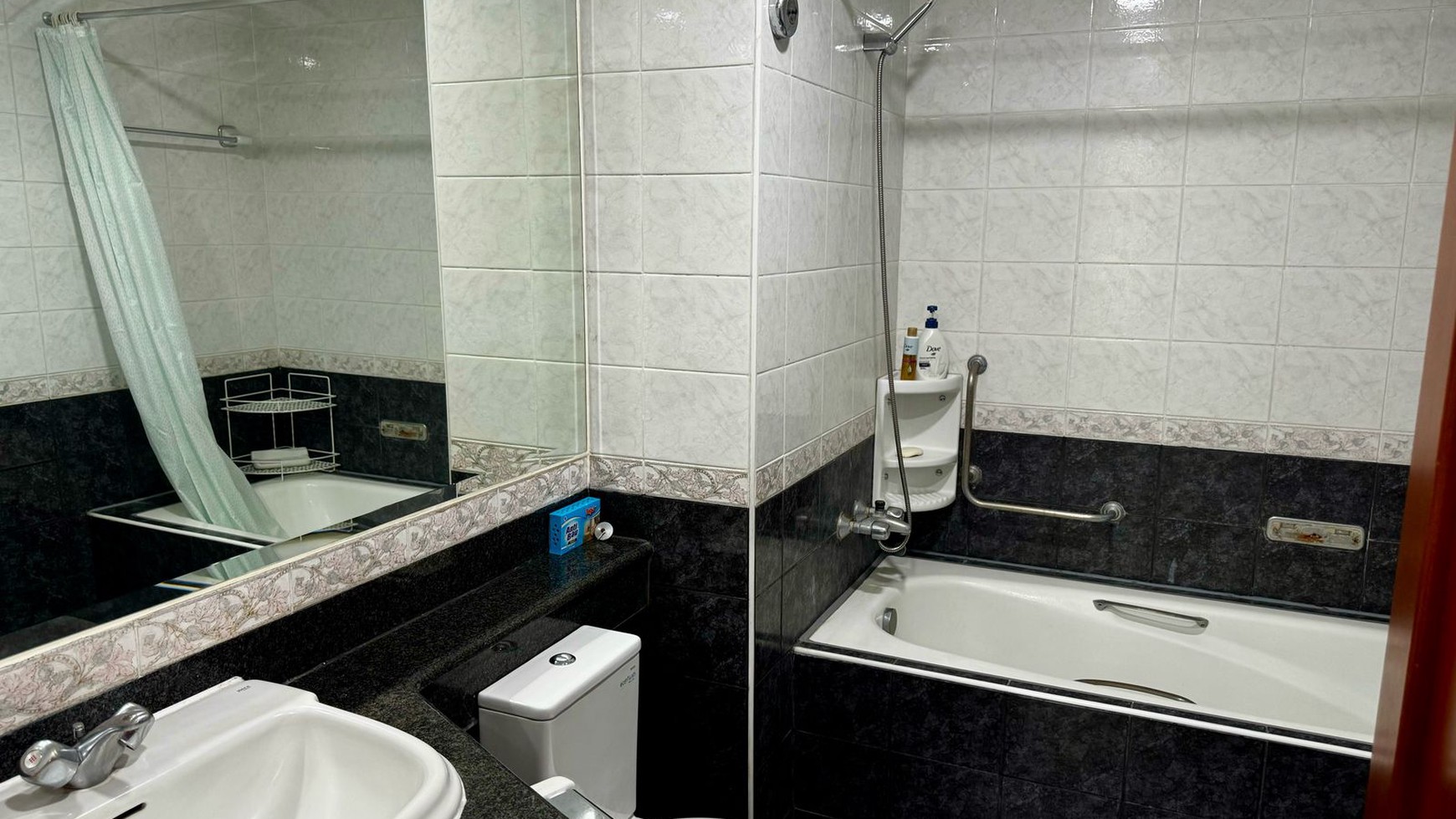 Apartemen Casablanca Tebet Jakarta Selatan 3BR View Swimming Pool