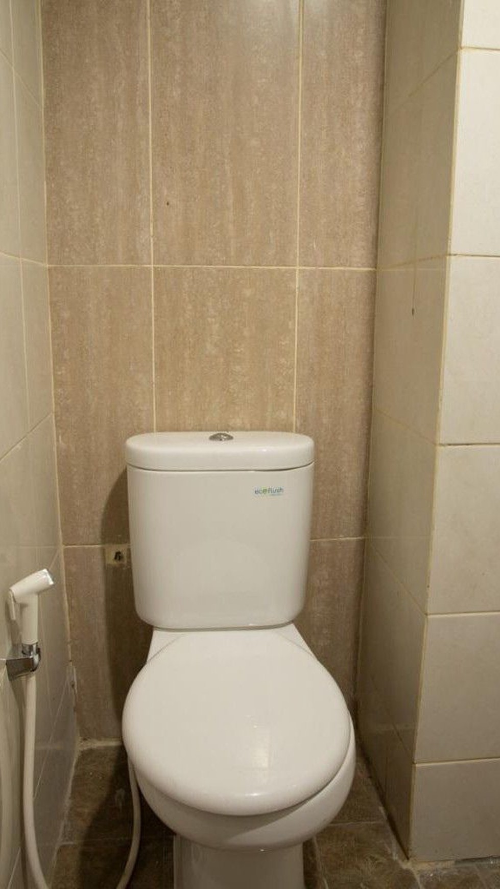 Apartemen Grand Dhika City Bekasi Tipe Studio View Swimming Pool