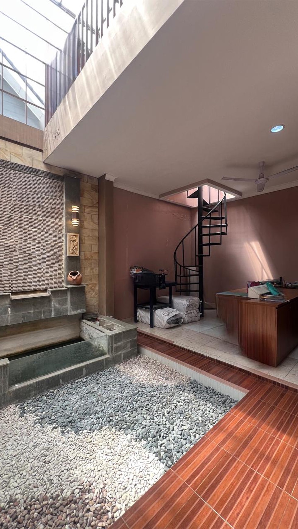 Rumah Full Furnish 2 Lantai di BSD Dekat AEON Mall dan Tol