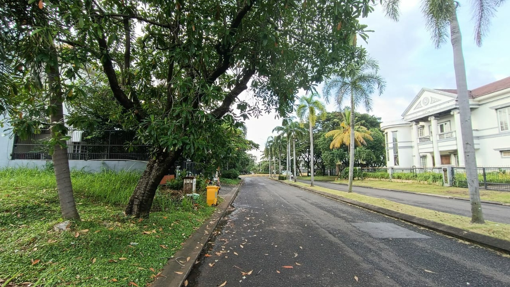 Hot Listing Tanah Kaveling Strategis di Boulevard Legenda Wisata 