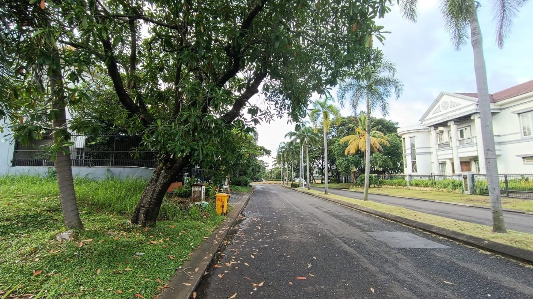 Hot Listing Tanah Kaveling Strategis di Boulevard Legenda Wisata 