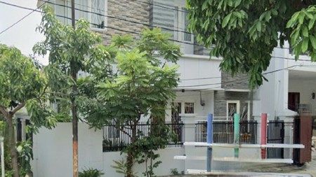 Rumah hoek di Bintara Loka Indah, Pondok Kopi - Bekasi