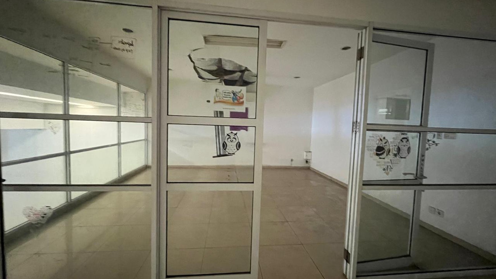 Ruko Gandeng disewakan di lokasi prime daerah sunrise jakarta barat