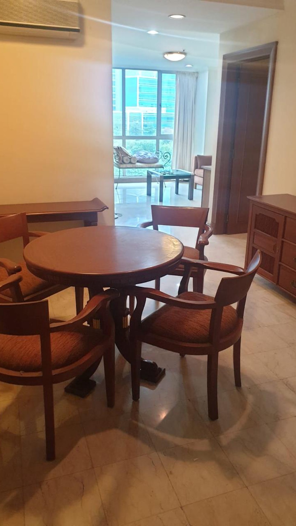 Dijual Cepat dan Murah Apartemen Puri Imperium, Jakarta Selatan, 2BR, Fully Furnished