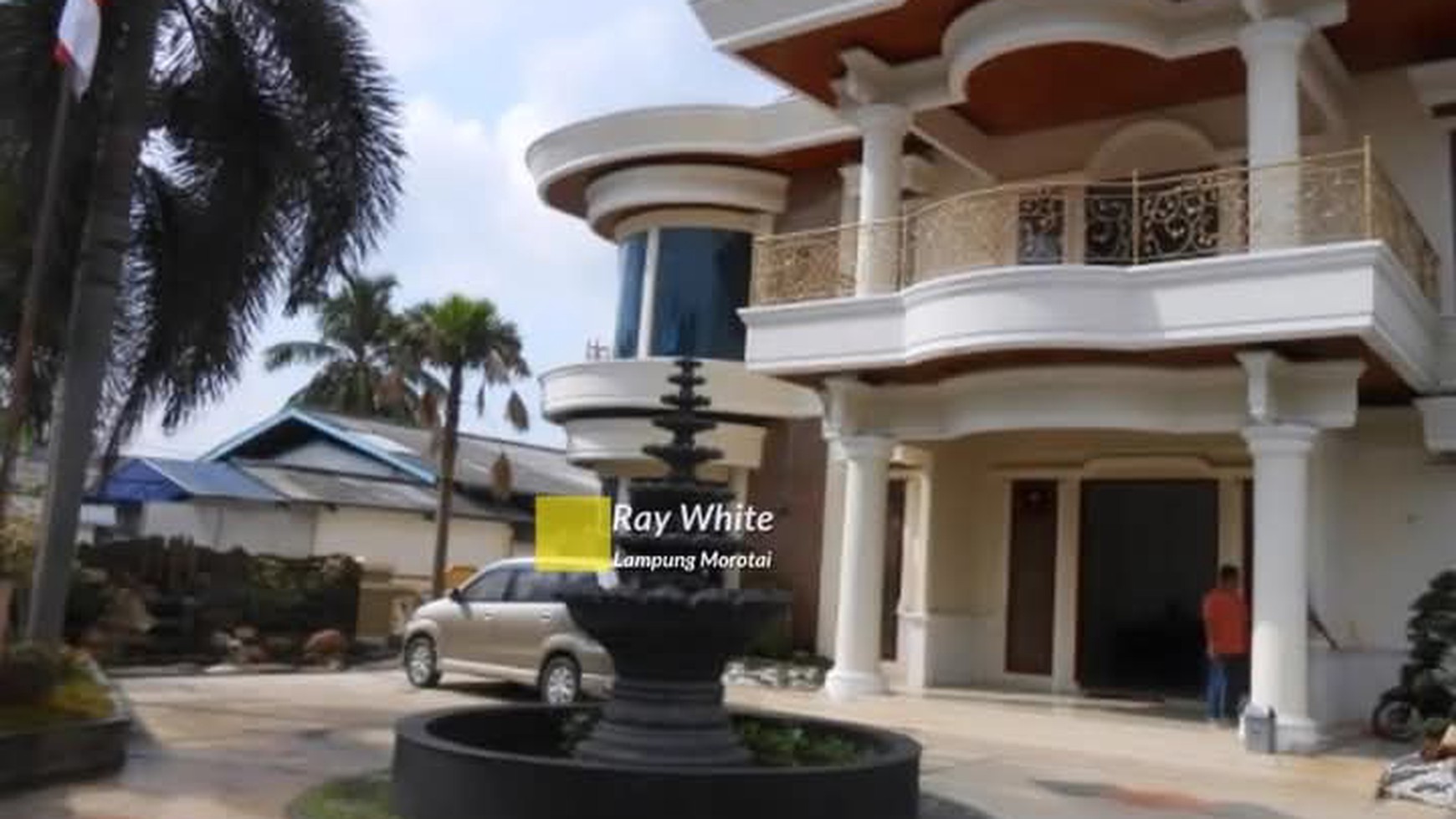 rumah mewah 2 lantai dekat mall boemi kedaton bandar lampung