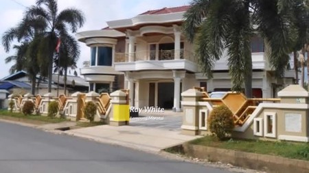 rumah mewah 2 lantai dekat mall boemi kedaton bandar lampung