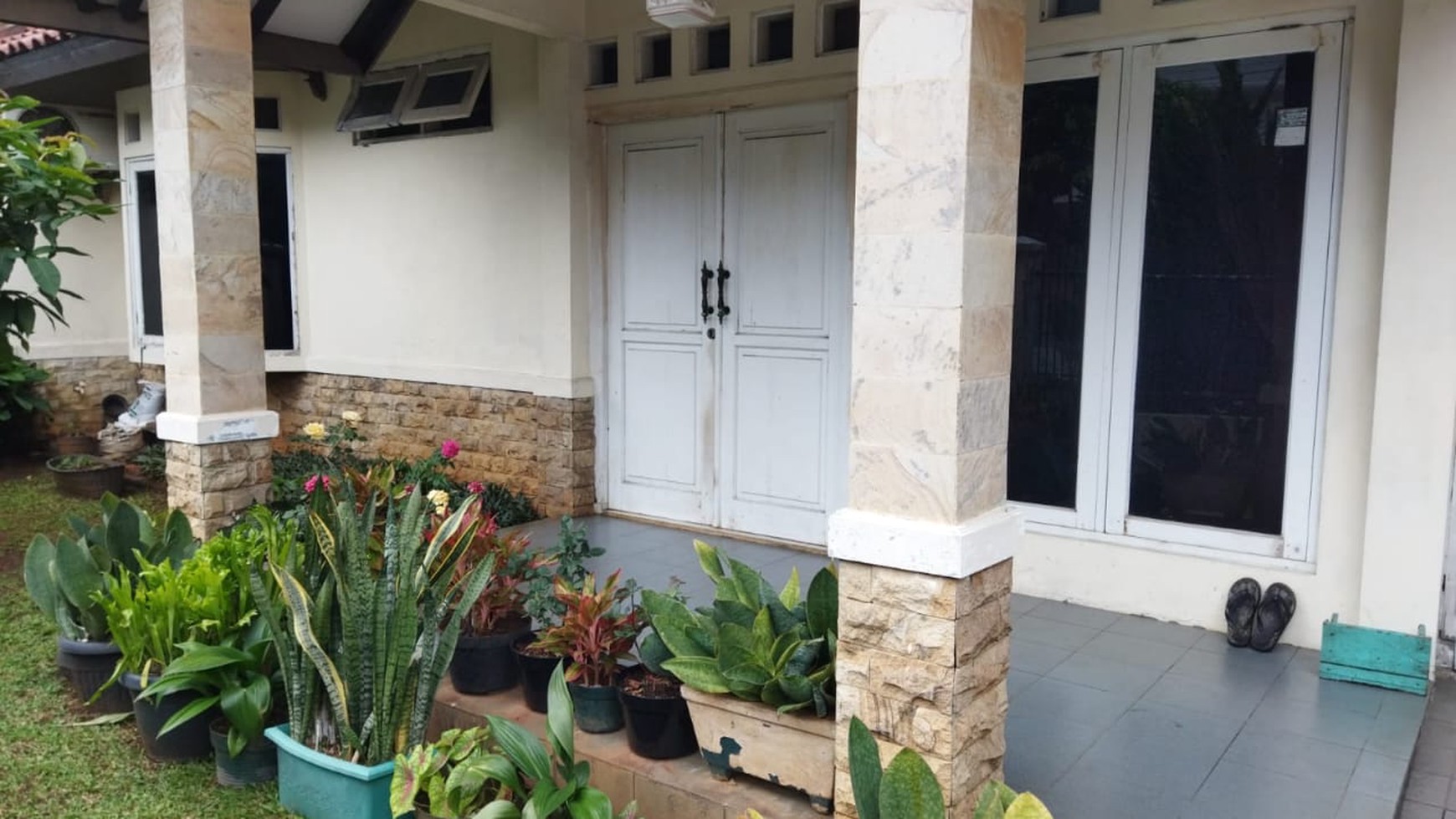 Rumah Cantik Siap Huni di Komplek Elit Bukit Permai Cibubur, Dan Hanya 10 Menit Ke Tol Cibubur