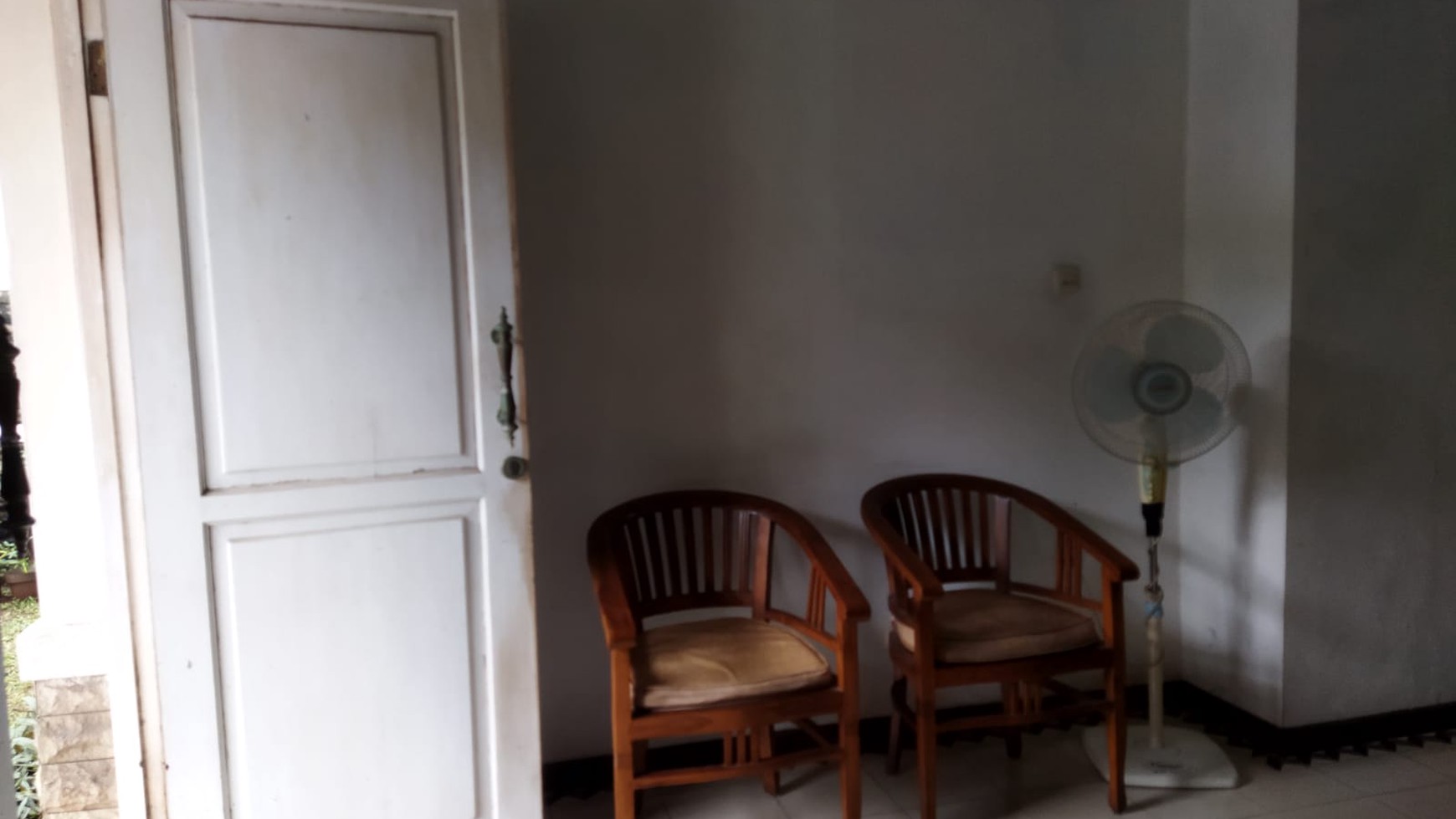 Rumah Cantik Siap Huni di Komplek Elit Bukit Permai Cibubur, Dan Hanya 10 Menit Ke Tol Cibubur