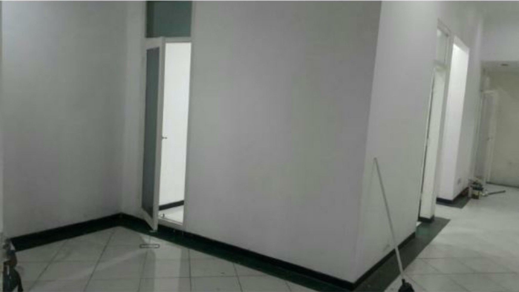 Sewa Rumah Dekat Gwalk Citraland Surabaya