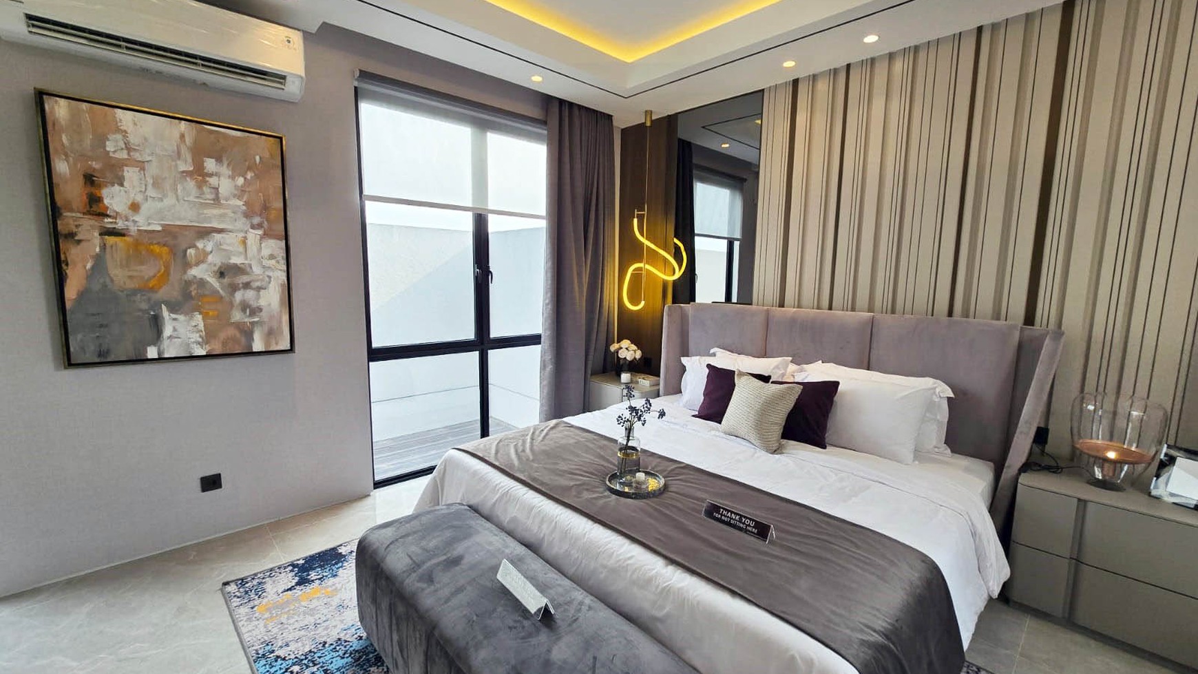 Rumah Mewah Baru Gress di Citraland Cluster Crystal Golf Surabaya Barat, 2 Lantai, Minimalis, Siap Huni, Lokasi baru dekat dengan lapanganGolfdanDanau