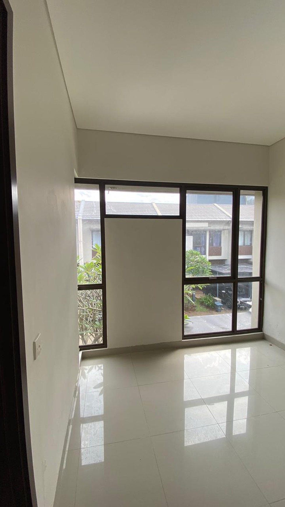 Rumah Bagus Di Cluster Askara Vanya Park BSD Tangerang Selatan