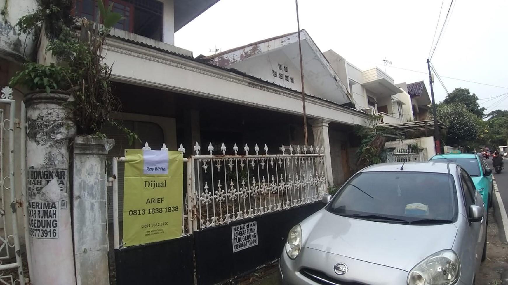 Rumah Lama Hitung Tanah (Bentuk Kotak) di Tebet Timur