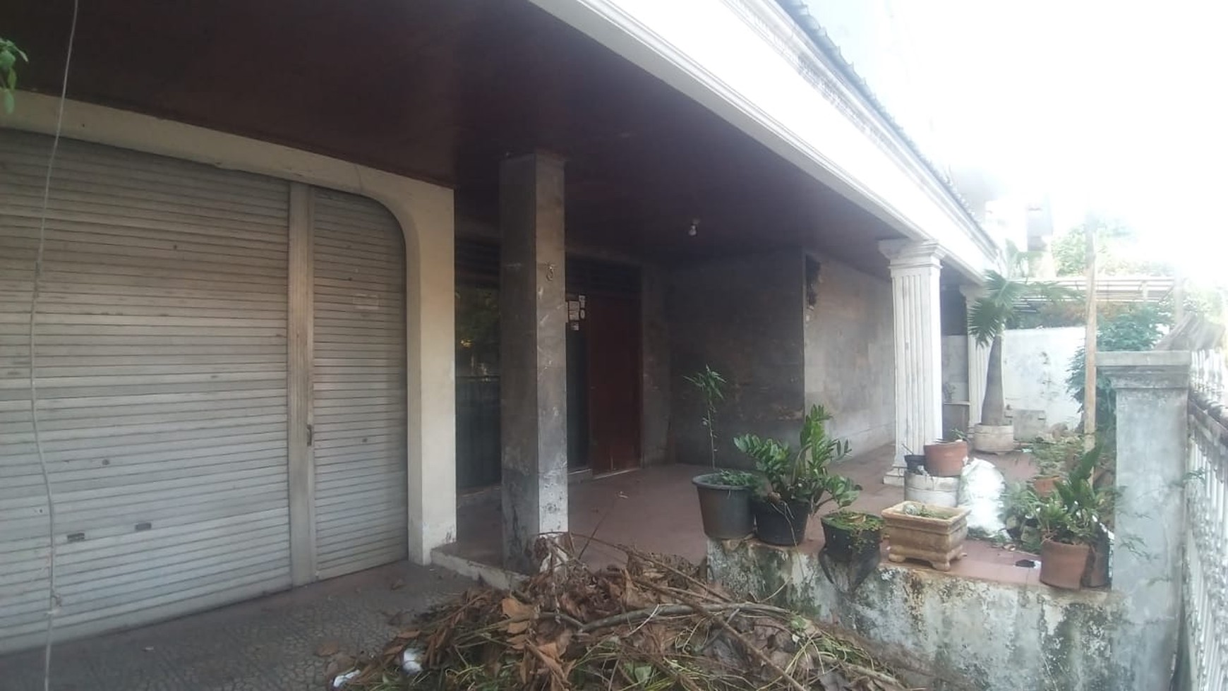 Rumah Lama Hitung Tanah (Bentuk Kotak) di Tebet Timur