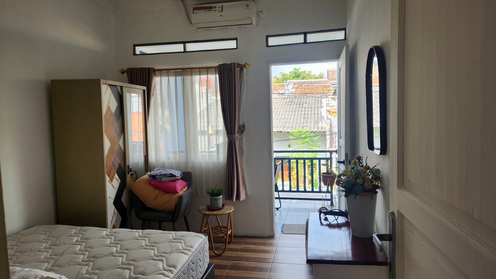 Rumah Bagus Di Jl Merak Jl Pondok Pucung Indah Pondok Aren Tangerang Selatan