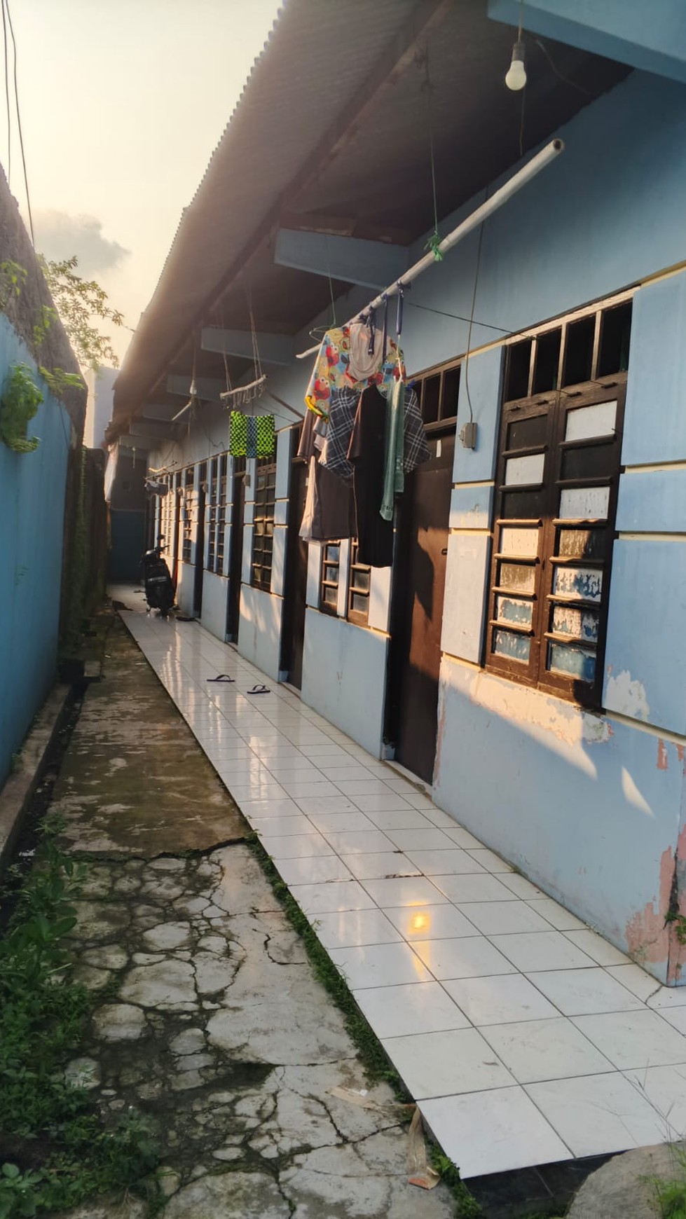 Rumah Kontrakan Di Jl Almuawanah Ciriung, Cibinong Bogor