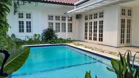 Rumah Bagus Di Jl Wijaya Kebayoran Baru Jakarta Selatan
