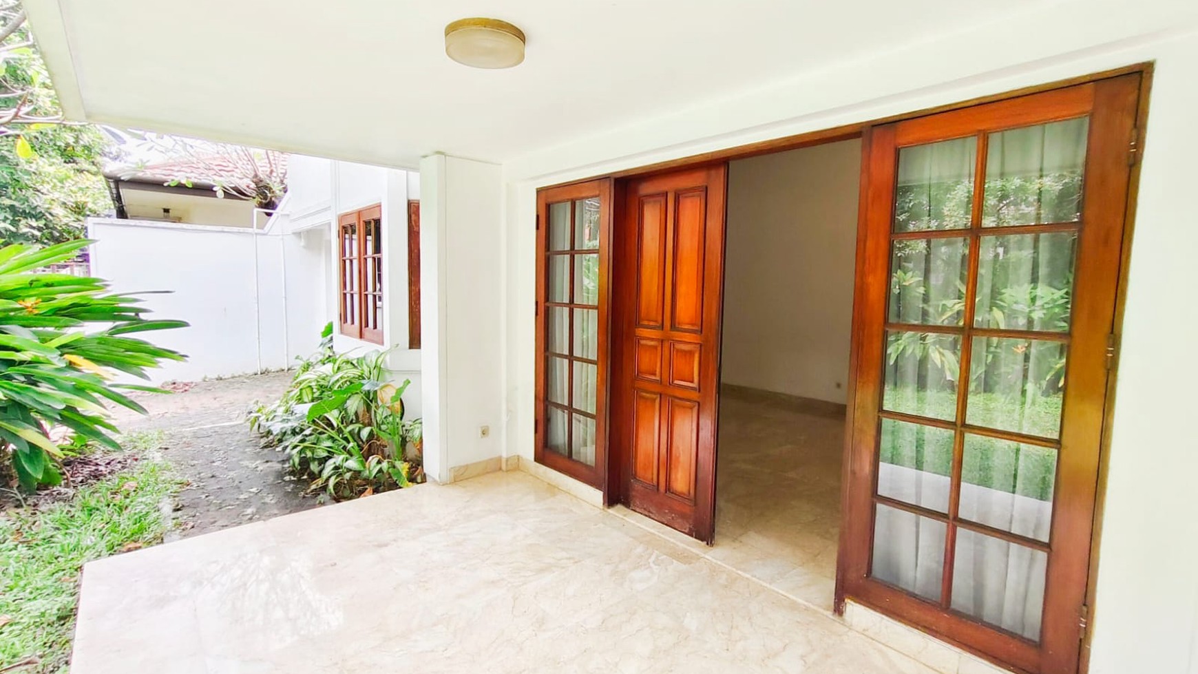 Rumah Bagus Di Jl Wijaya Kebayoran Baru Jakarta Selatan
