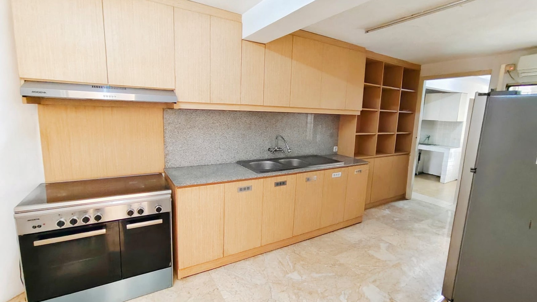 Rumah Bagus Di Jl Wijaya Kebayoran Baru Jakarta Selatan
