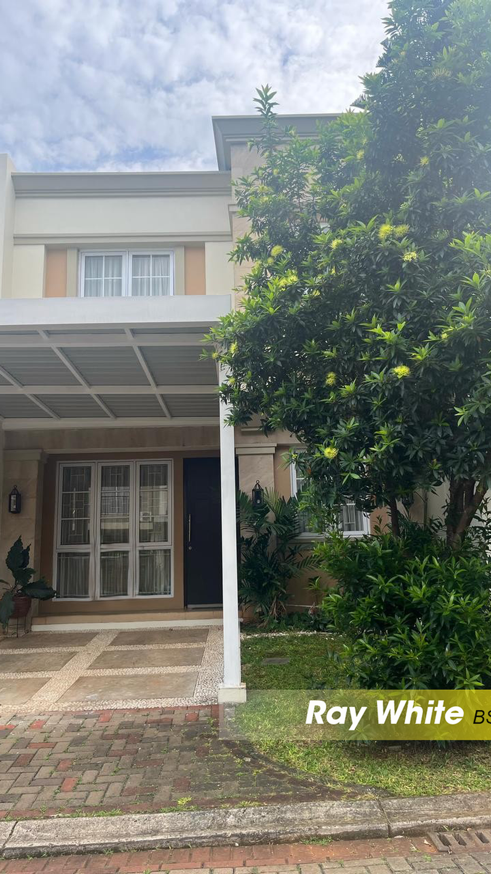 Jarang Ada. Rumah hunian di Alegria Park BSD