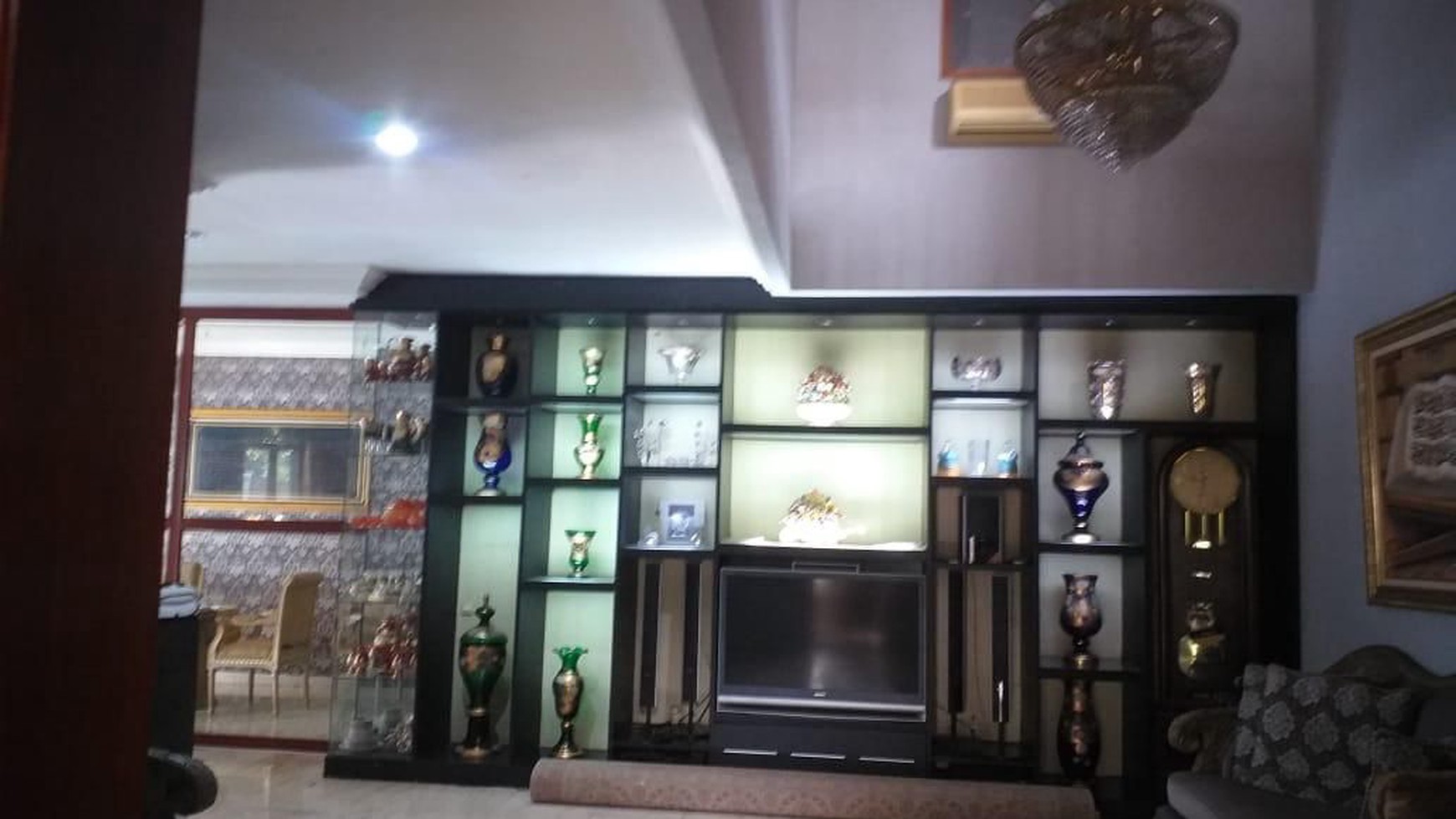 Turun Harga Rumah Puspita Loka Hook with swimming pool