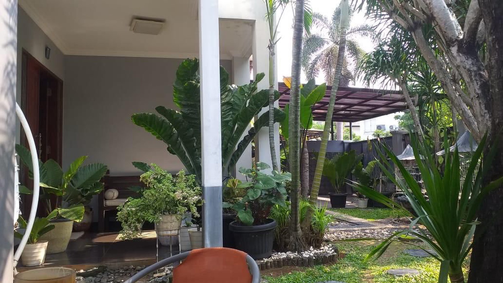 Turun Harga Rumah Puspita Loka Hook with swimming pool
