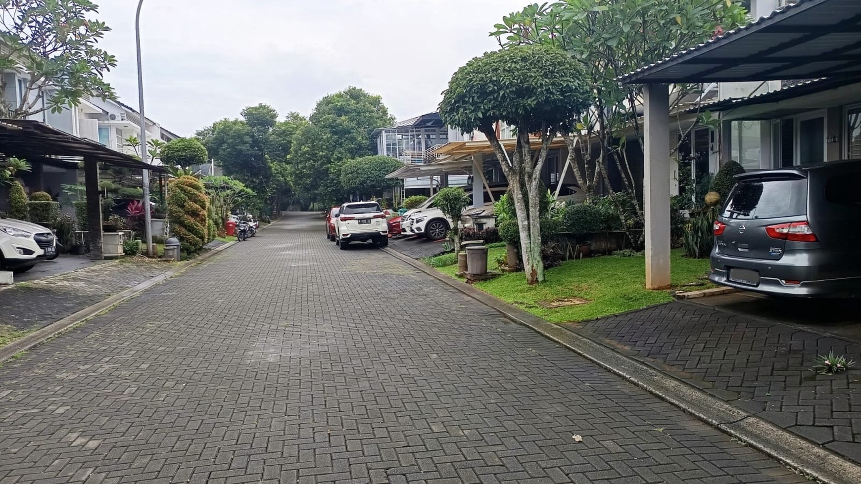 Rumah Siap Huni Delatinos, BSD City