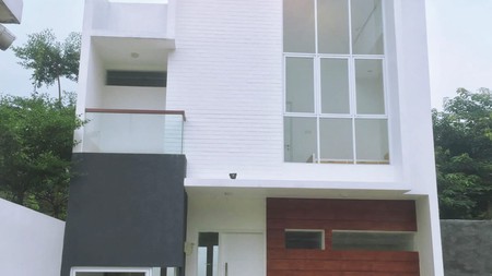Rumah baru Casa Urbano Serpong (samping Delatinos) Rawa Buntu, Serpong, Tangerang Selatan