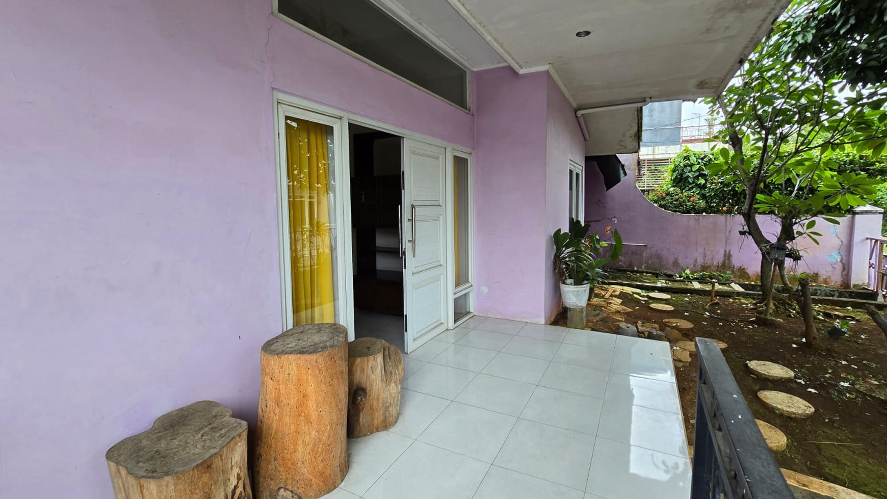 Rumah Bagus Siap Huni di Jl Baranangsiang Indah, Bogor