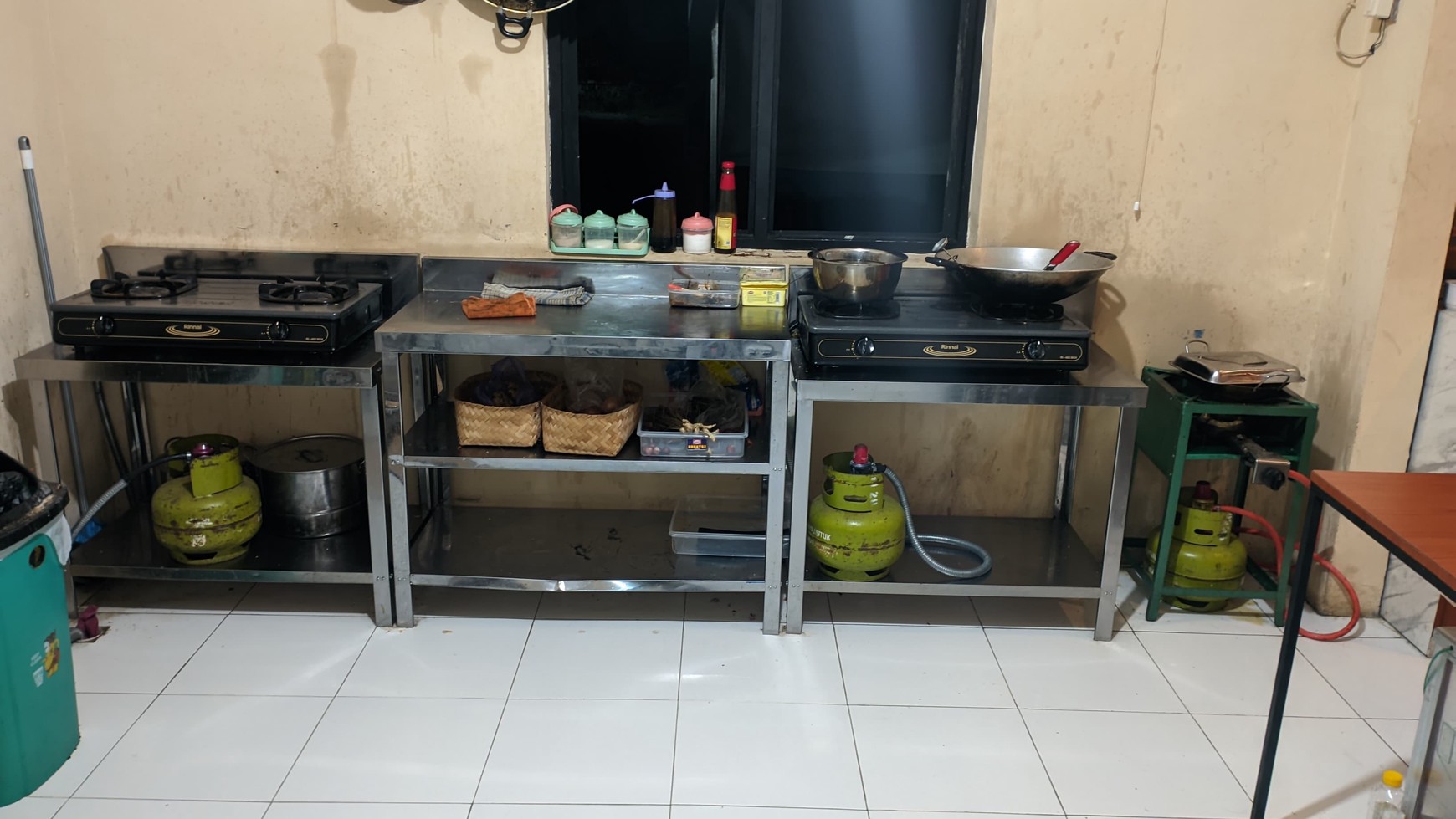 Properti + Usaha Siap Jalan - YUP's Coffee & Eatery Tolengas, Dekat Bandara Kertajati, Tol Cipali & Waduk Jatigede!