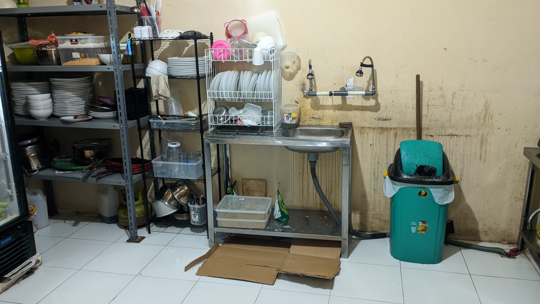 Properti + Usaha Siap Jalan - YUP's Coffee & Eatery Tolengas, Dekat Bandara Kertajati, Tol Cipali & Waduk Jatigede!