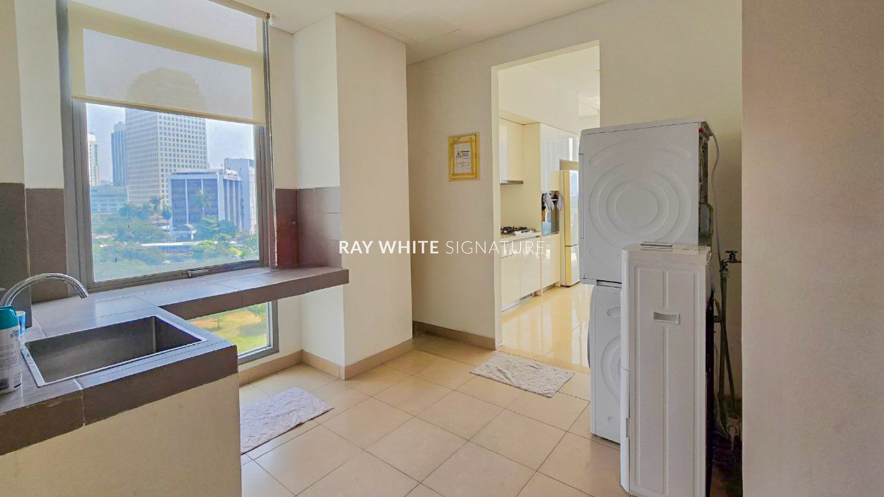Dijual Apartemen Mewah Senopati Suites Selangkah dari Jl Jend Sudirman, Jakarta