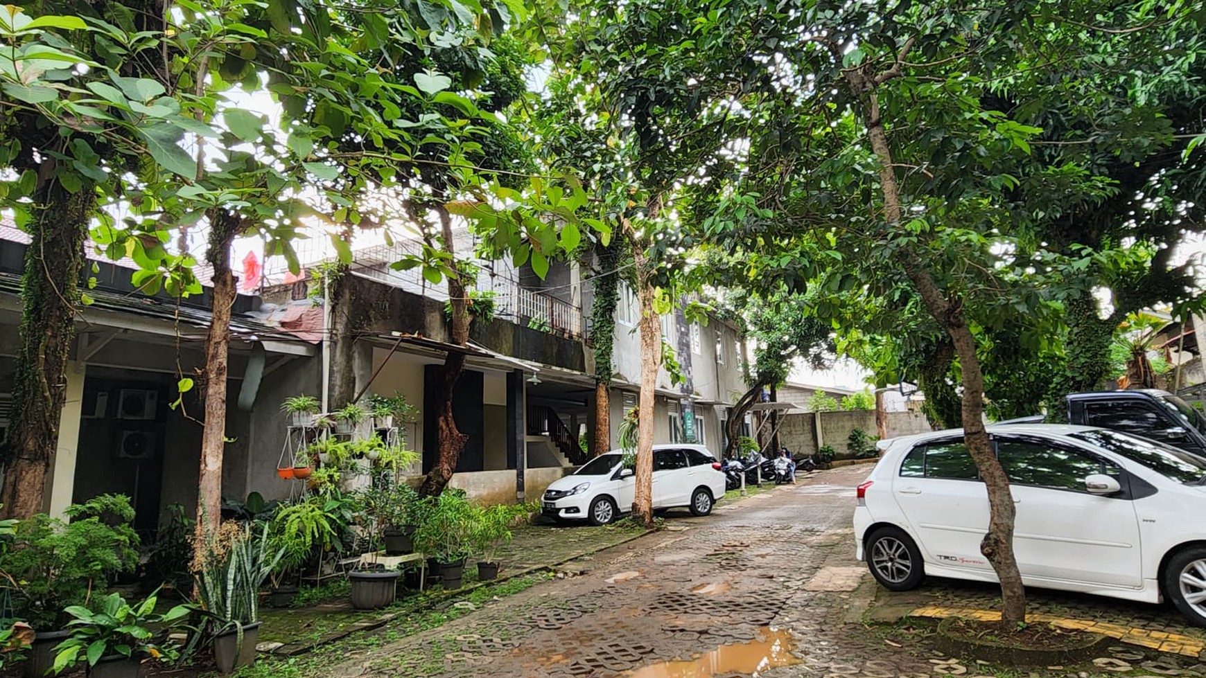 Dijual Kos-kosan Exclusive dengan Fasilitas Lengkap dan Investasi Yang Menguntungkan @Pondok Jaya.
