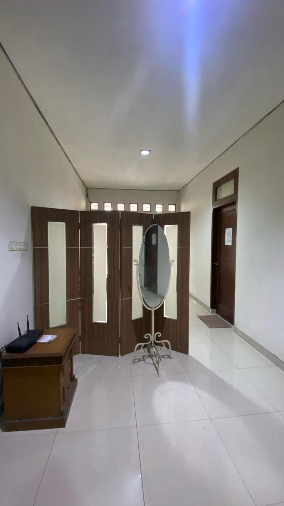 Disewa Rumah Luas Siap Huni di Bintaro