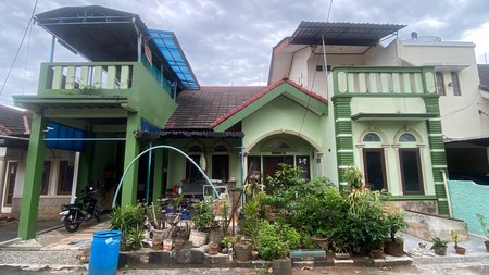 Dijual Cepat Rumah 2 Lantai Siap Huni dengan Hunian Nyaman dan Asri