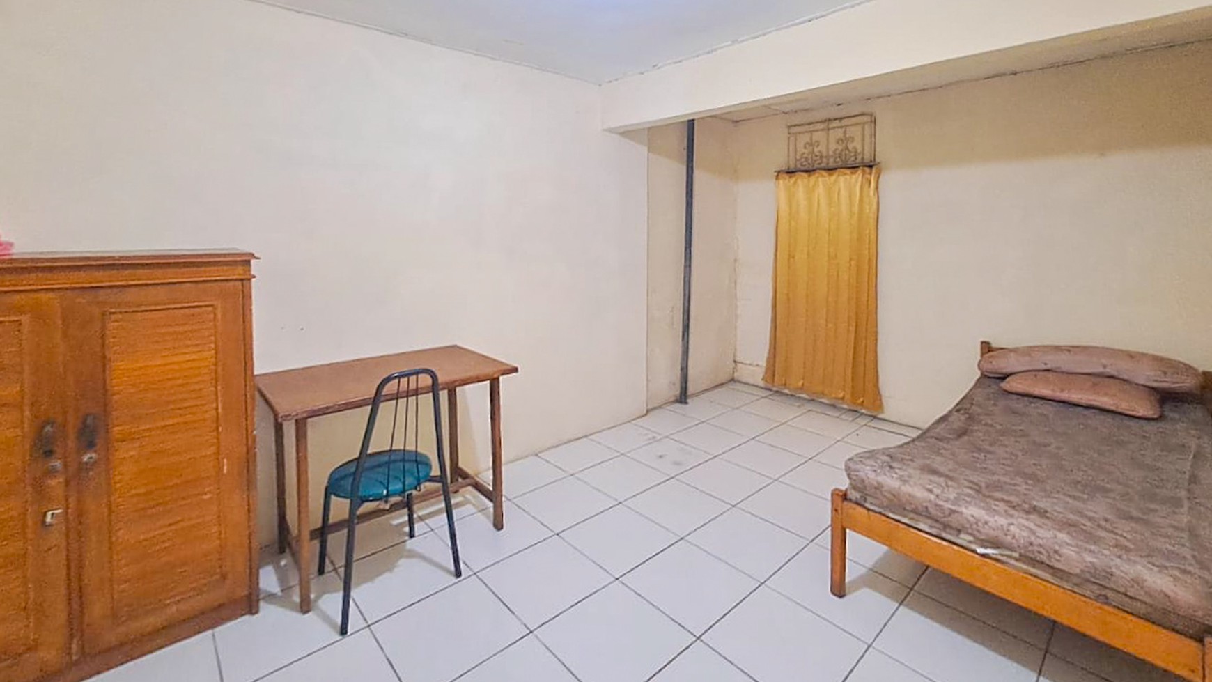 RUMAH STRATEGIS DI BENDUNGAN HILIR, DEKAT SUDIRMAN, THAMRIN, TANAH ABANG COCOK UNTUK CAFE, OFFICE BUILDING