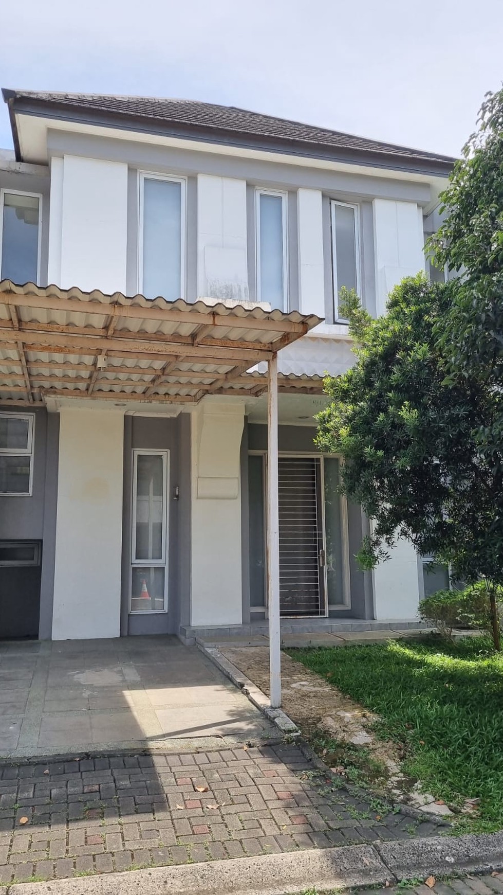 Turun Harga. Rumah bagus Eminent Vivacia, BSD