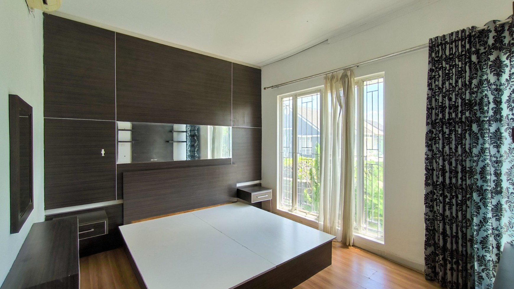 Rumah Bagus,dalam cluster di Bintaro Jaya Sektor 7