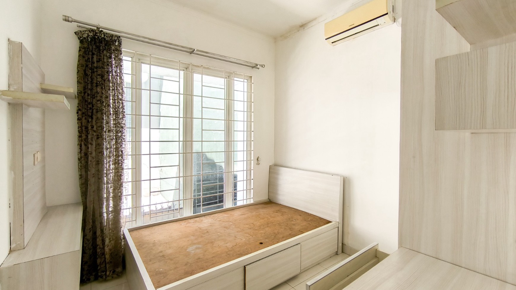 Rumah Bagus,dalam cluster di Bintaro Jaya Sektor 7